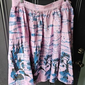 PUG Castle skirt